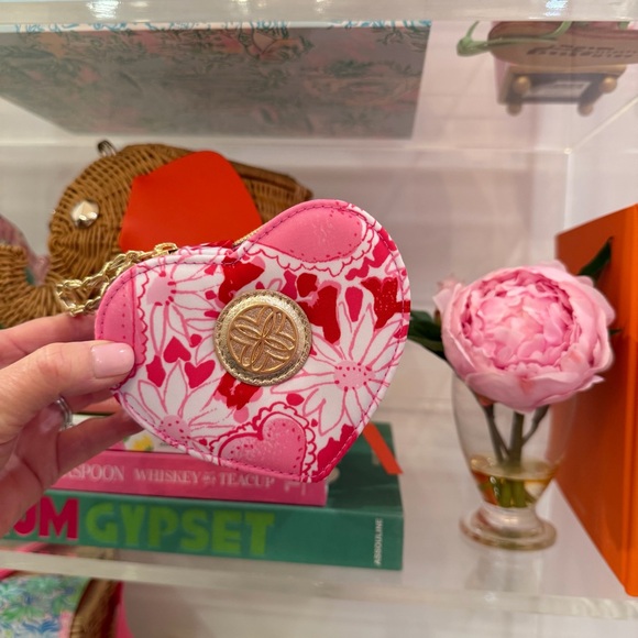 NWT Lilly Pulitzer Pink and Red Heart Jewelry Case - Coconut Dear Heart - Picture 15 of 17